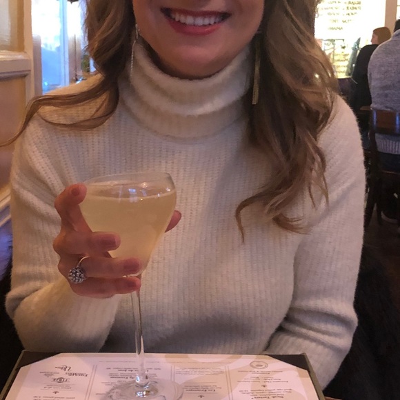 CODE X MODE Cream Turtleneck Sweater Size XS - Picture 2 of 2